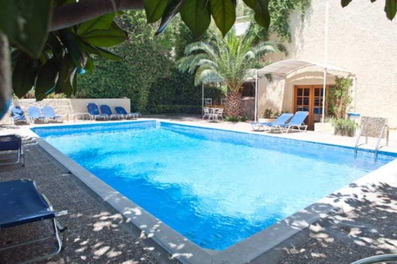 فاركيزا Stefanakis Hotel & Apartments المظهر الخارجي الصورة